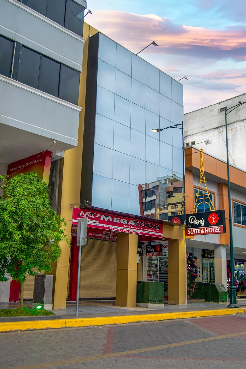 Hotel Paris in Machala, Ecuador