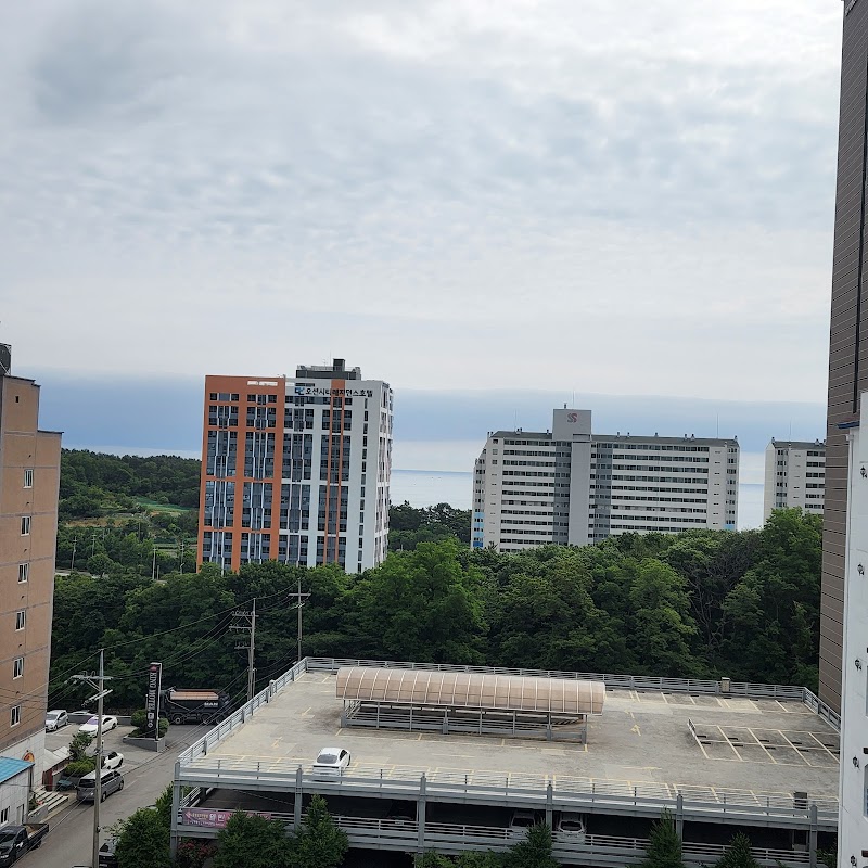 Hotel Picasso in Tonghae, Korea, South