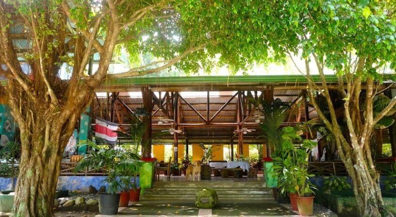 Hotel Roca Verde in Puntarenas, Costa Rica