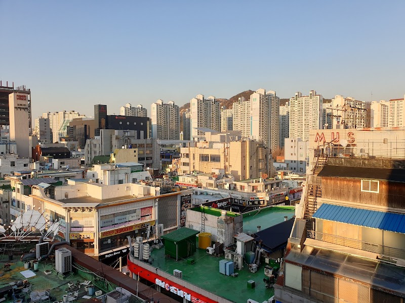 Hotel Samwon Plaza in Anyang, Korea, South