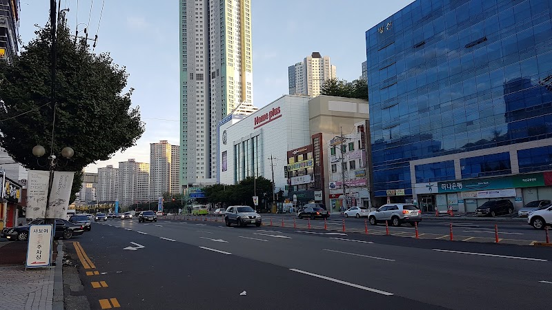 Hotel Savoy in Changwon, Korea, South