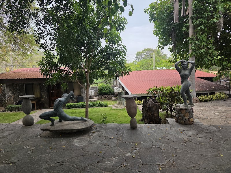 Hotel Tunco Lodge in La Libertad, El Salvador
