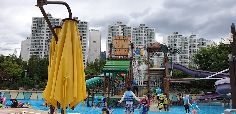 Island Castle Hotel in Uijeongbu, Korea, South