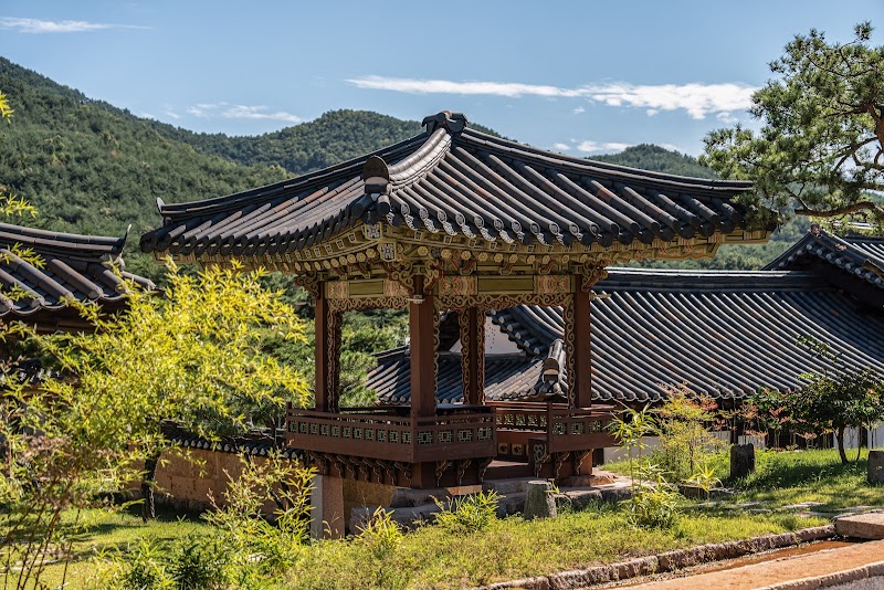 Jangsujae Hanok Hotel in Asan, Korea, South