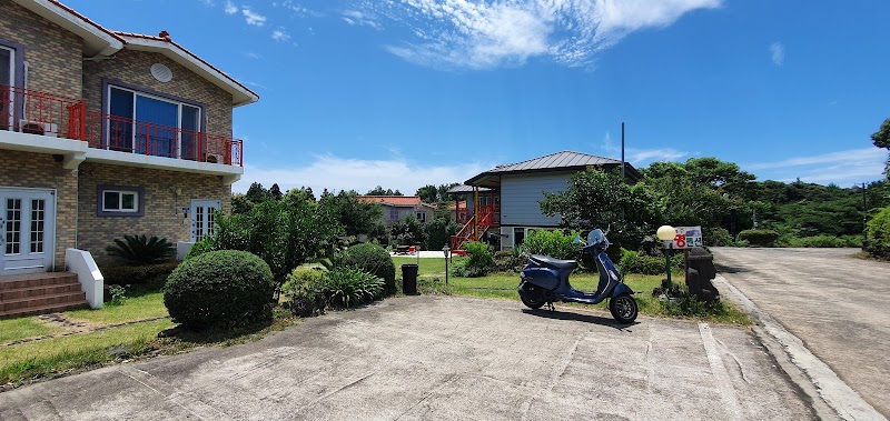 Jeju Myung House in Hallim, Korea, South