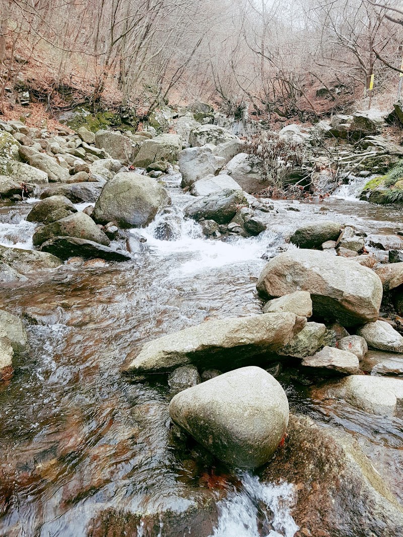 Jinsang Hotel in Gwangyang, Korea, South