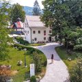 Kendov Manor House