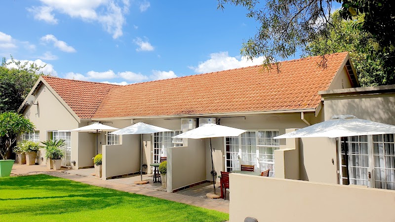 Khayamanzi Guesthouse in Hartbeespoort, South Africa