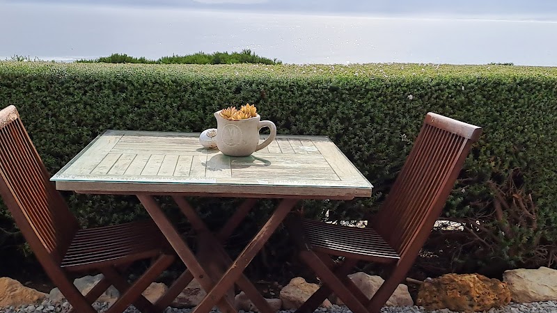 Kleinzee Oceanfront Guesthouse in Gansbaai, South Africa