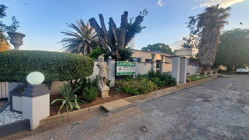 La Splendia Guest Lodge in Parys, South Africa