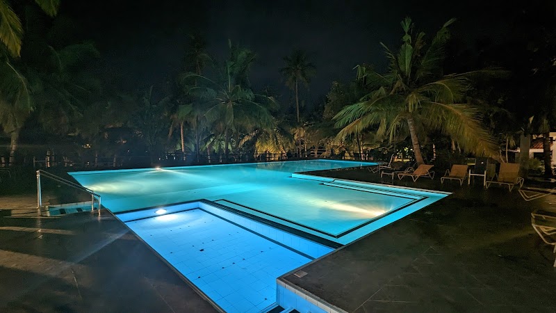 Lagoon Paradise Beach Resort in Tangalla, Sri Lanka