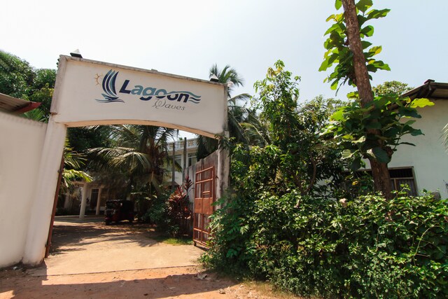 Lagoon Waves Hotel in Gampaha, Sri Lanka