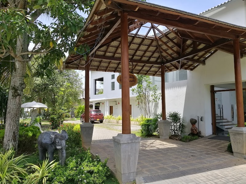Lake Green Holiday Resort in Moratuwa, Sri Lanka