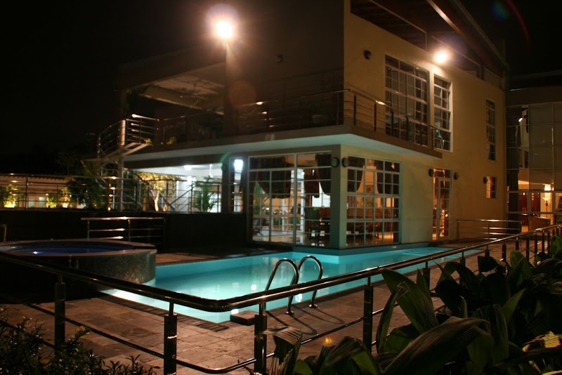Lake Villa in Sri Jayewardenepura Kotte, Sri Lanka