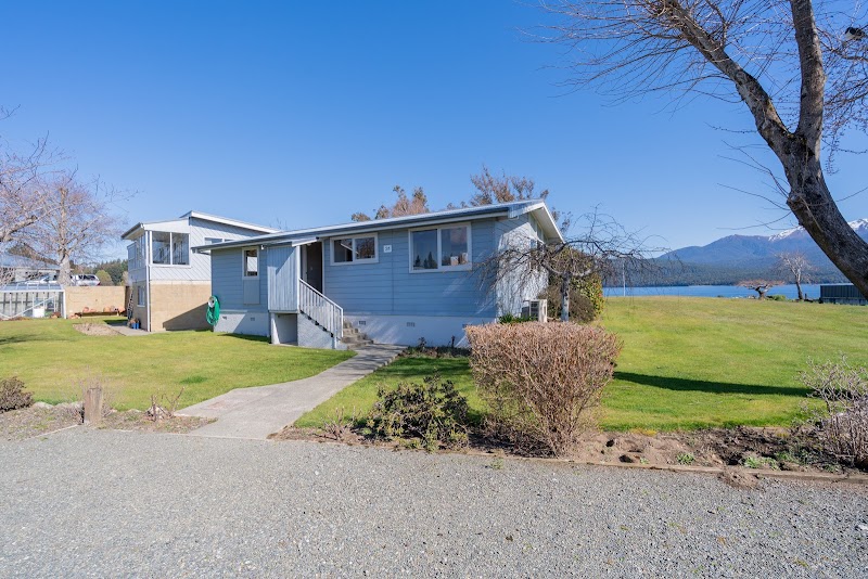 Lakeside Motel & Apartments in Te Anau, New Zealand