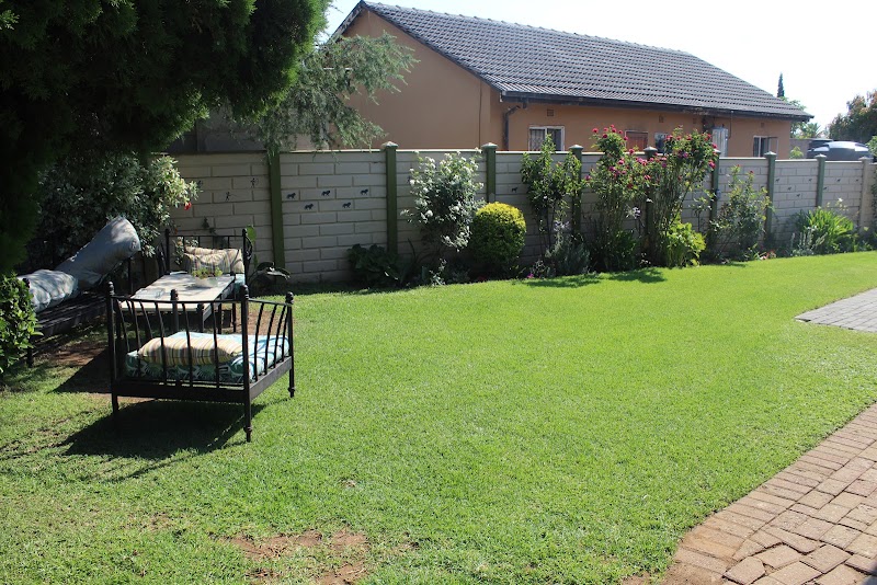 Lapeng La Heso Guest House in Mogwase, South Africa