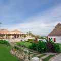 Las Verandas Hotel & Villas