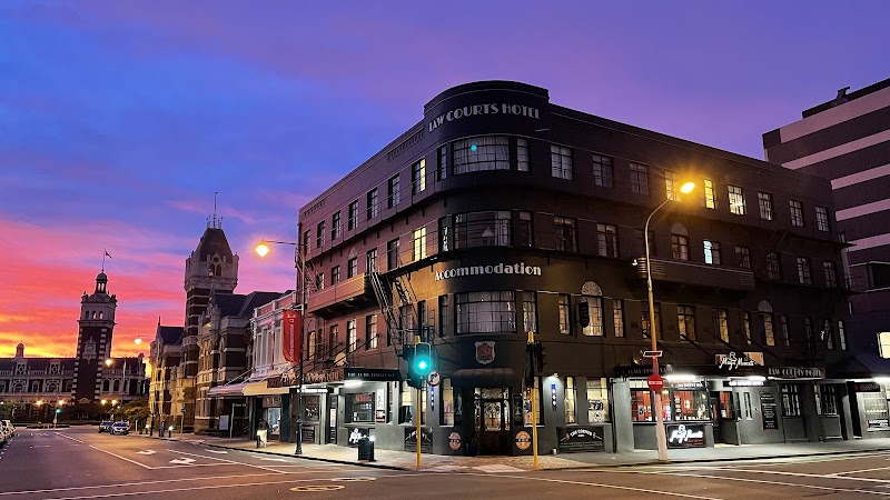 Law Courts Hotel in Dunedin, New Zealand