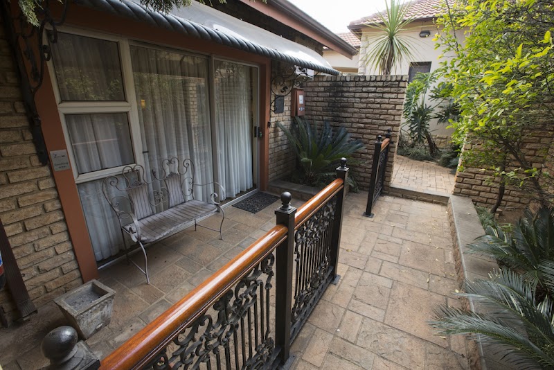 Le Cozmo Guesthouse in Alberton, South Africa