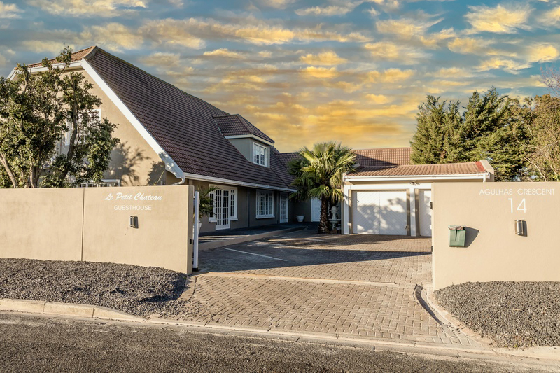 Le Petit Chateau in Lichtenburg, South Africa