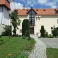 Lenau House