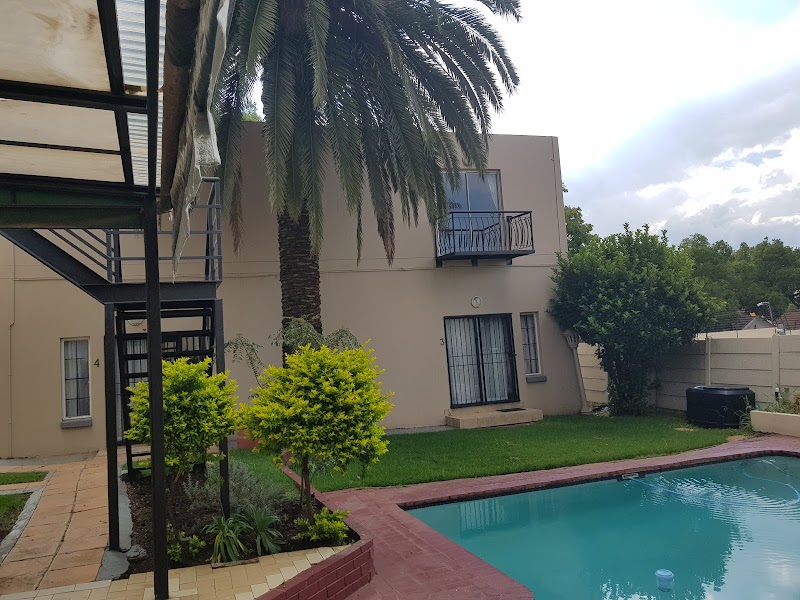 Louhallas Bed & Breakfast in Edenvale, South Africa