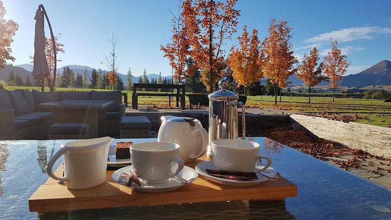 Maple Lodge in Wanaka, New Zealand