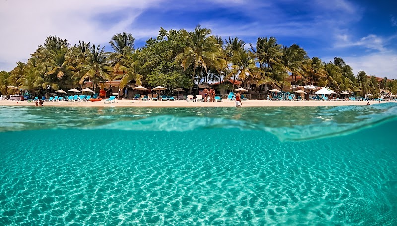 Mayan Princess Beach & Dive Resort in Roatan, Honduras