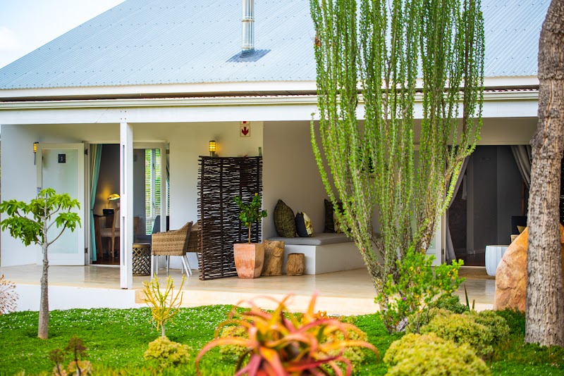 Mo & Rose at Soekershof in Robertson, South Africa