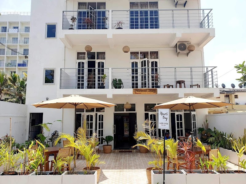 Mount Bay Guest House in Mount Lavinia, Sri Lanka