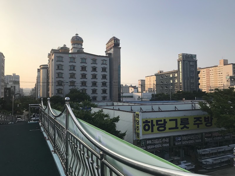 New Kwangsun Hotel in Mokpo, Korea, South