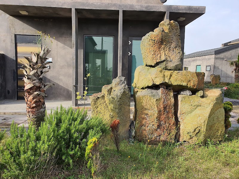 Ocean Breeze Pension in Hallim, Korea, South