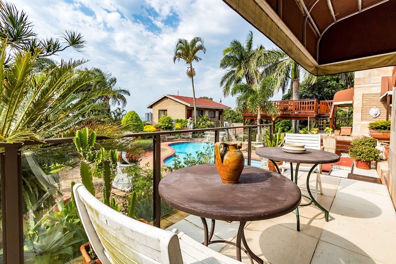 Palm Lodge in eManzimtoti, South Africa