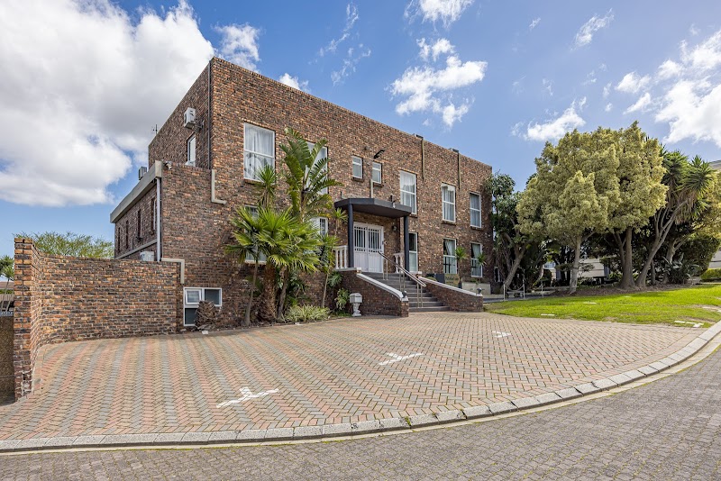 Plattekloof Premium Lodge in Parow, South Africa