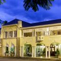 Queen’s Hotel