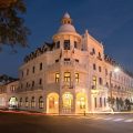 Queens Hotel