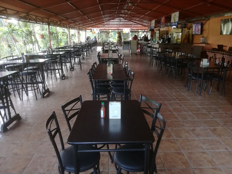 Rancho Roberto's Hotel in Sarapiqui, Costa Rica