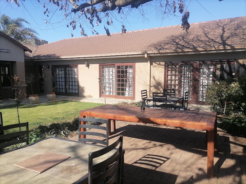 Rise and Shine Lodge in Bloemfontein, South Africa