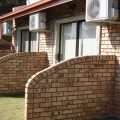 Rooisand Guesthouse