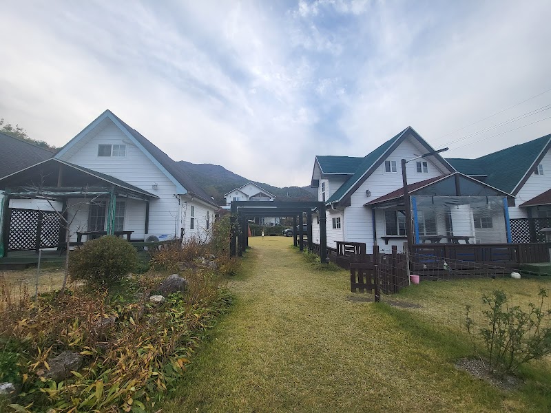 Seorak Garden Villa in Sokcho, Korea, South