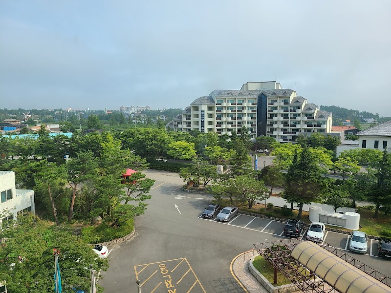 Seorak Pine Resort in Sokcho, Korea, South