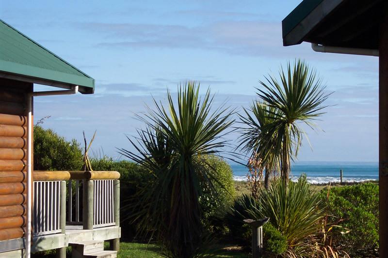 Shining Star Beachfront Accommodation in Hokitika, New Zealand
