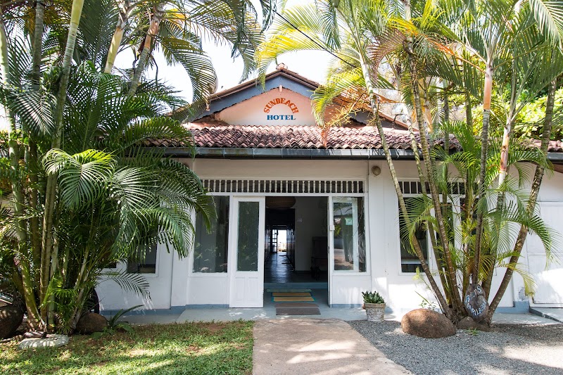 Sunbeach Hotel in Hikkaduwa, Sri Lanka