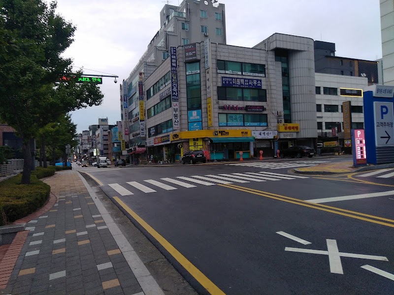 Suwon Reve Hotel in Suwon, Korea, South