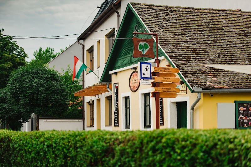Szent Gellért Borház és Vendégfogadó in Mako, Hungary
