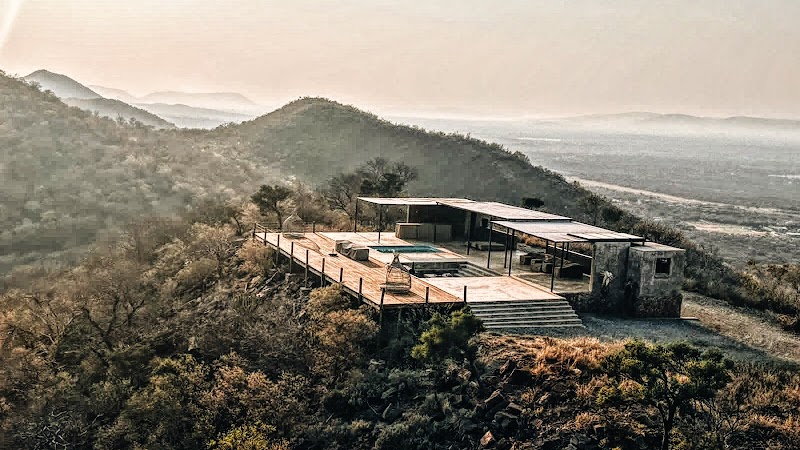 Thaba eNkwe Game Lodge in Thabazimbi, South Africa