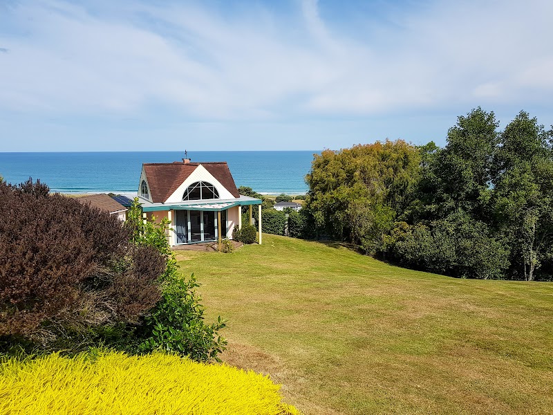 The Quarters Ocean Villas in Gisborne, New Zealand