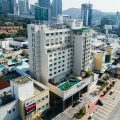The Royale Chulan The Curve