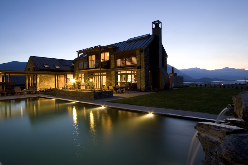 Tin Tub Luxury Lodge in Wanaka, New Zealand
