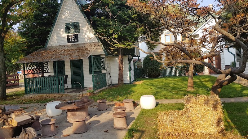 Tiszavirág Hotel in Tiszafured, Hungary
